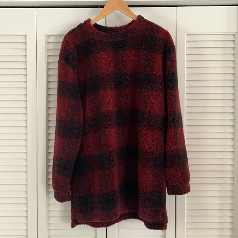 Woolrich Vtg 90s Men’s Distressed Deep Pile Fleece Crewneck Sweater USA Size L